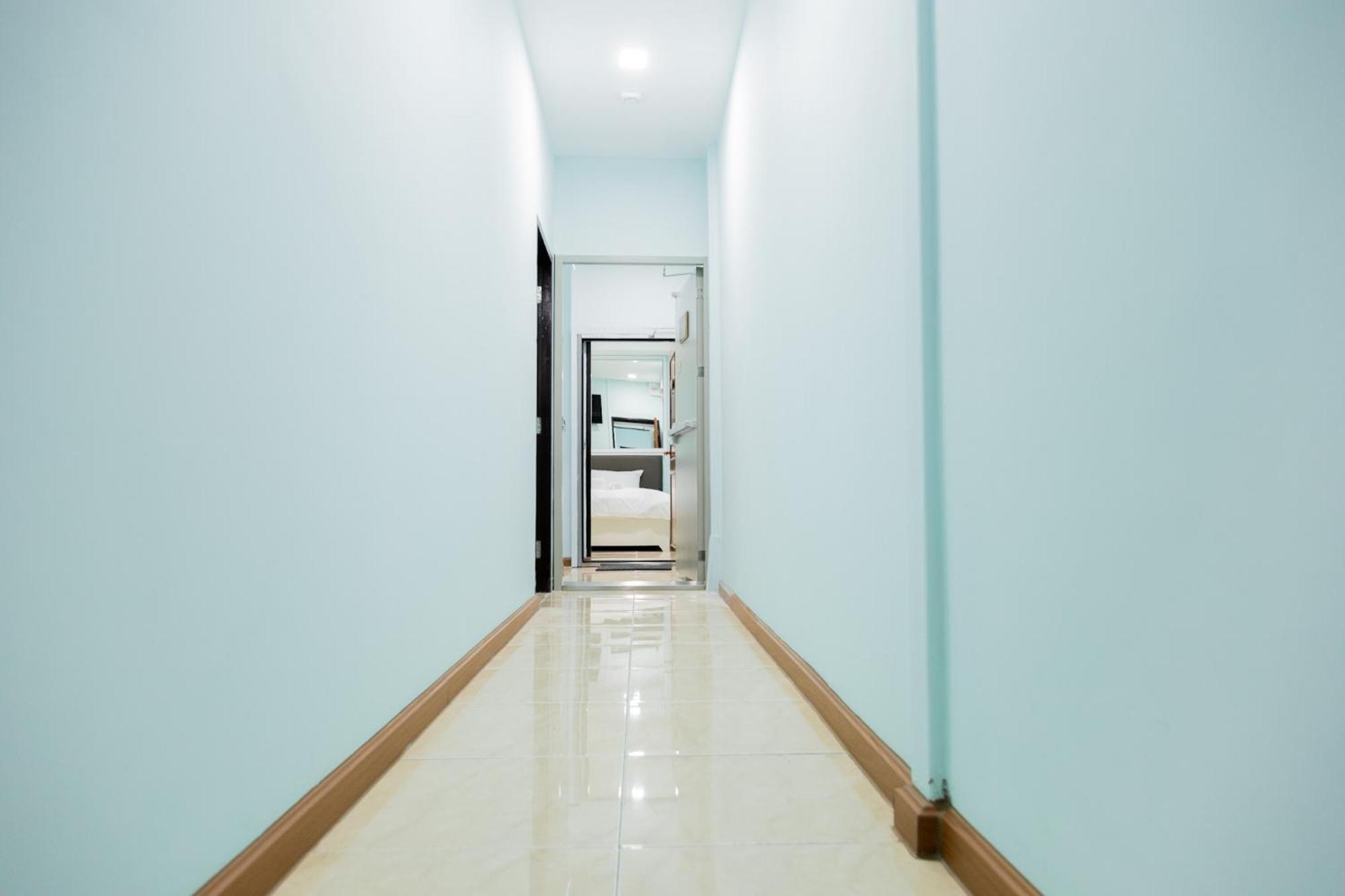 Cozy Stay Inn Bangkok Exterior foto