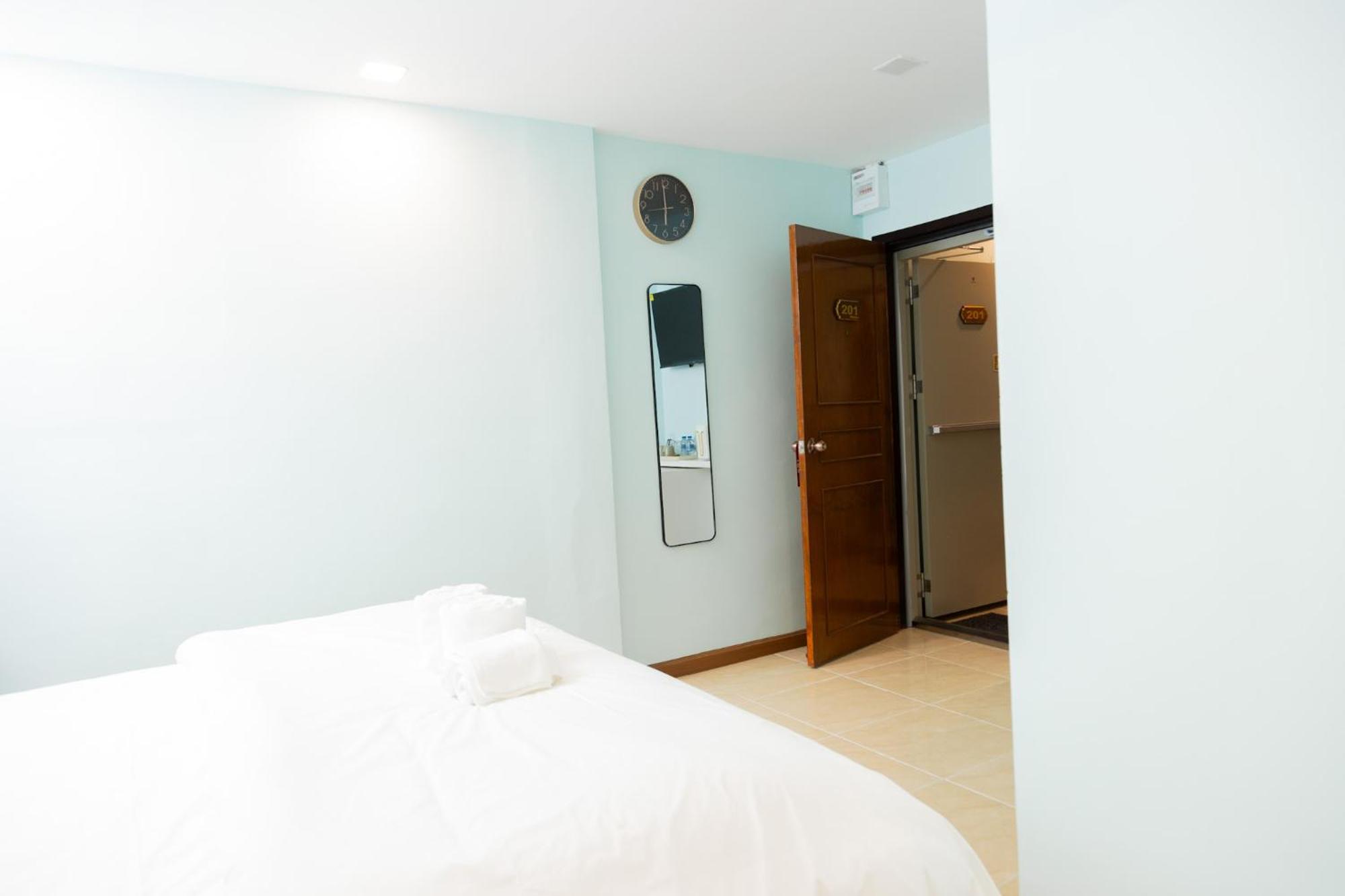 Cozy Stay Inn Bangkok Exterior foto